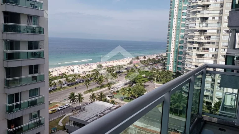 Imagem Apartamento na Barra Posto 5 com 2 Quartos para Venda
