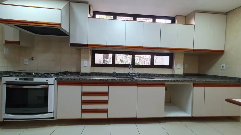 Imagem Casa em Condomínio com 3 Quartos (1 suíte) no Parque da Hípica em Campinas