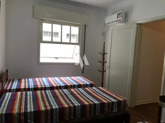 Imagem Apartamento 3 quartos mobiliado a 1 quadra da praia no coração do Gonzaga!