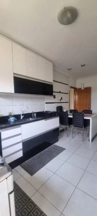 Imagem Casa com 3 dormitórios à venda, 176 m² por R$ 750.000,00 - Centro - Poá/SP