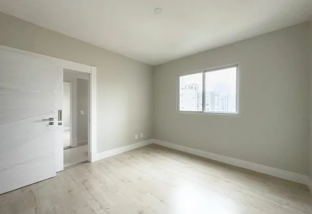 Imagem Apartamento com 3 dormitórios à venda sendo 3 suítes, 143.0 m² por - R$ 3.659.000,00 - Centro - Bal. Camboriú/SC