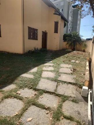Imagem Casa Sobrado, 5 dormitórios ( 2 suítes), 6 vagas - Jardim Alvorada - Sjc.