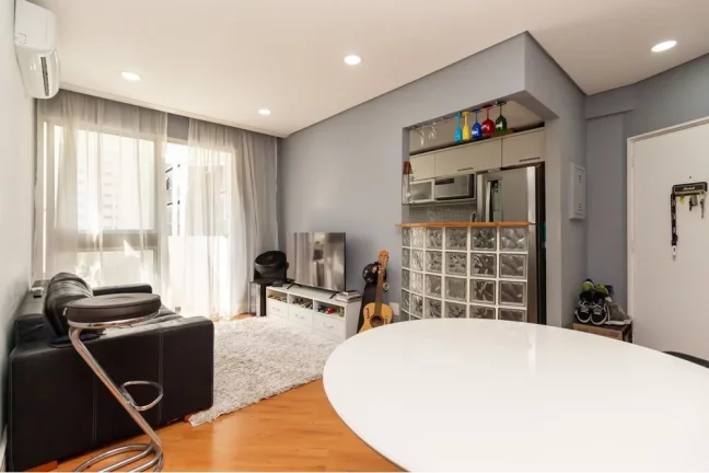 Imagem Apartamento à venda em São Paulo, Moema, com 2 quartos, 60m2