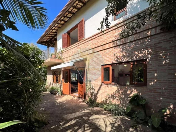 Imagem Casa em Condomínio a Venda no bairro Granja Viana II - Cotia, SP