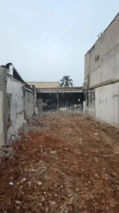 Imagem Terreno à venda, 130 m² por R$ 520.000,00 - Centro - Poá/SP