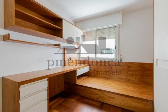 Imagem HIigienopolis, 4 dormts, 2 suites, 2 vagas, reformado, proximo Metrô
