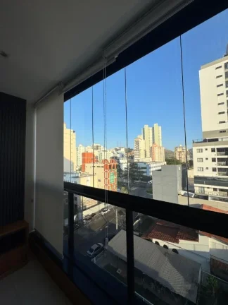 Imagem Mais fotos Esse apartamento de 2 quartos vai te conquistar: são 62m² muito bem planejados, modalidade porteira fechada. com 62m², 1 vaga.