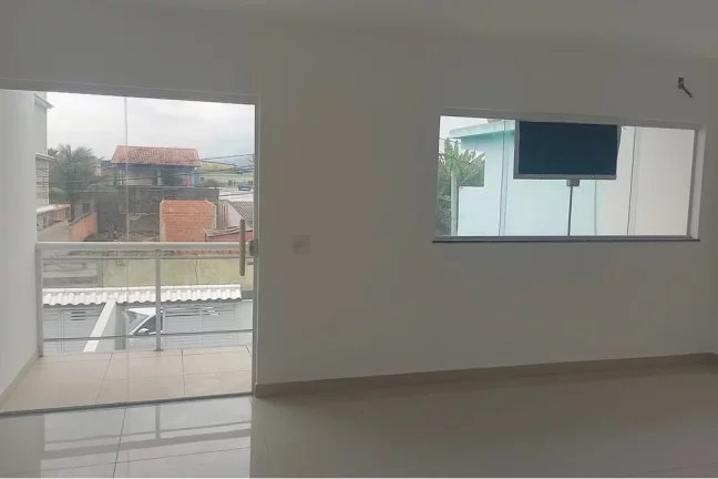 Imagem Casa com 2 quartos para venda em Pedra de Guaratiba.