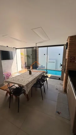 Imagem Casa à venda no bairro Jardim Santa Cruz - Mogi Guaçu/SP