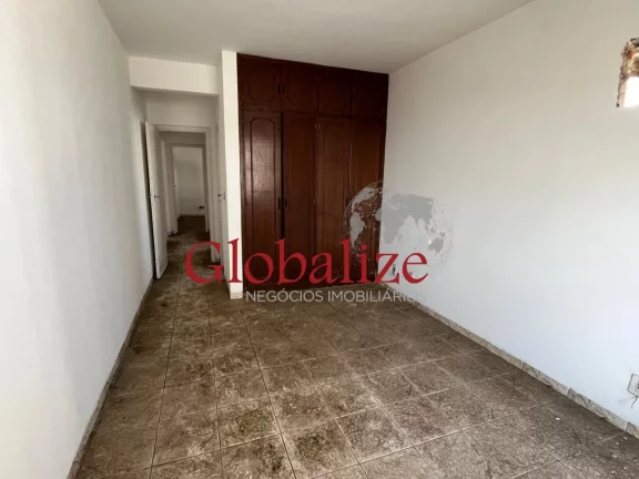 Imagem Ótimo apartamento de 3 dormitórios com suíte com vista lateral para o mar no bairro da Ponta da Praia em Santos (SP) por R$.900.000,00 !