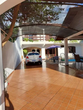 Imagem Sobrado com 3 quartos e 1 suite, para venda no birro 3 Bandeiras.