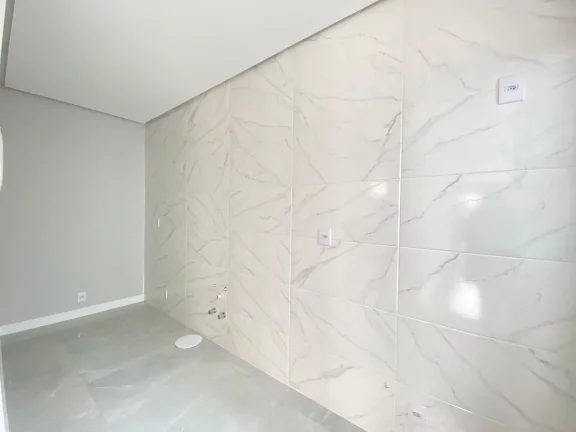 Imagem Triplex à venda em Passo de Torres, Centro, com 3 quartos, 185,91m²