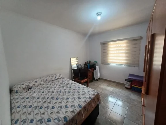 Imagem Casa com 4 dormitórios à venda, 158 m² por R$ 700.000,00 - Centro - Suzano/SP