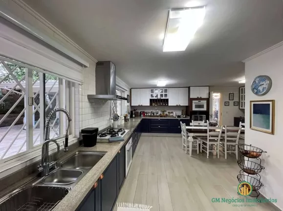 Imagem CASA TÉRREA, IMPECÁVEL! Gourmet, piscina, sauna!