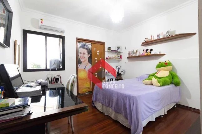Imagem Apartamento com 3 dormitórios à venda, 226 m² por R$ 760.000,00 - Meireles - Fortaleza/CE