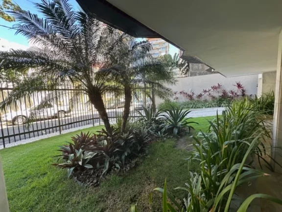 Imagem A 5ª Avenida Selecionou esse espaçoso 4/4, suite, lavabo, 225,48m2 de área privativa com 02 vagas soltas no melhor da Barra: por apenas R$1.200.000,00