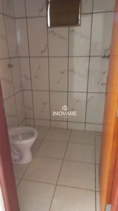 Imagem Kitnet com 2 dormitórios para alugar, 50 m² por R$ 850,00/mês - Cidade Jardim - Itumbiara/GO