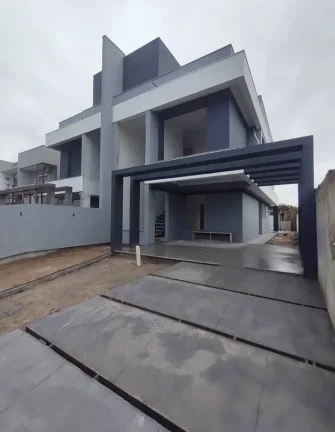 Imagem Casa com 3 quartos, 170 m², à venda por R$ 850.000 São João do Rio Vermelho