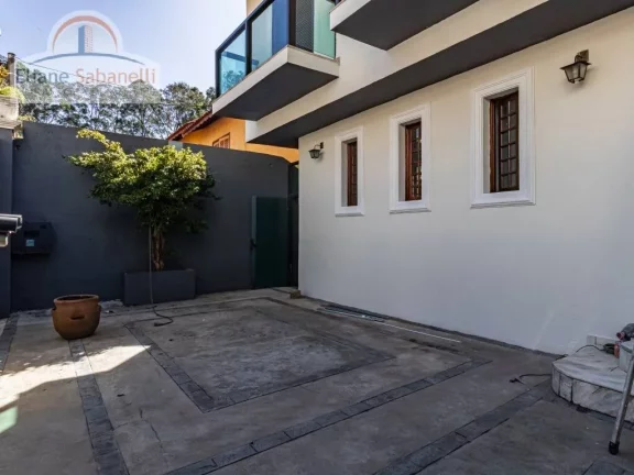 Imagem Casa Residencial ou Comercial Locação, 4 suítes, 600m2 com Piscina, Morumbi