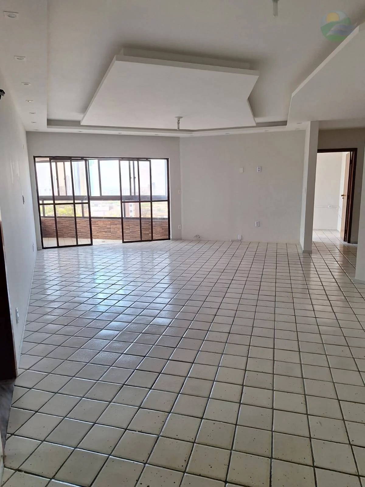 Imagem Apartamento à venda, 5 quartos, 1 por andar, Centro, Campina Grande PB