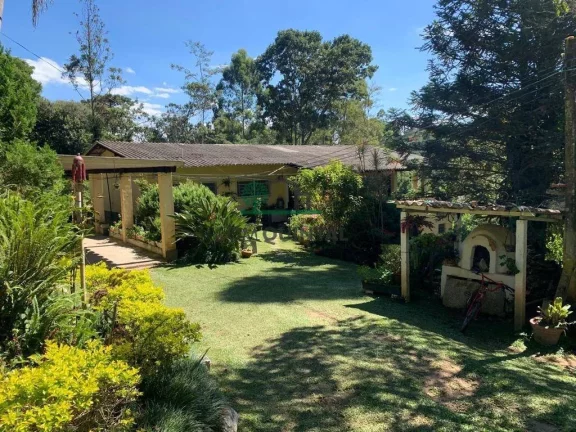 Chácara com 3 Quartos à Venda, 340 m² em Cachoeira - Cotia