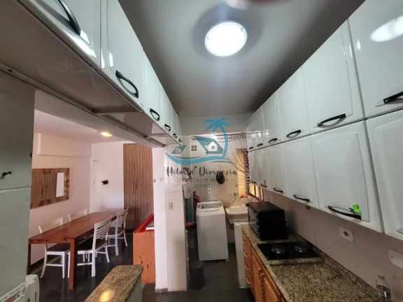 Imagem Apartamento com 2 dormitórios a venda a 300 metros da orla de Itaguá em Ubatuba.