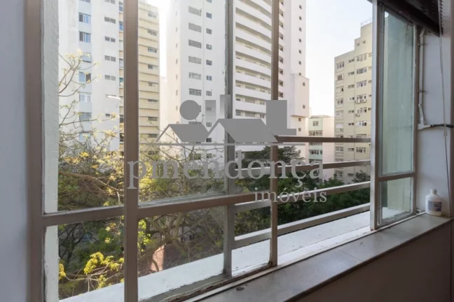 Imagem Apartamento com 278m², localizado na Rua Sabará esquina com Av Higienópolis.