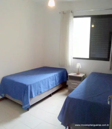 Imagem PRAIA DAS PITANGUEIRAS - LOCAL NOBRE ,AMPLO APARTAMENTO CLARO E AREJADO, 2 VAGAS DE GARAGEM ,PRÉDIO COM LAZER.