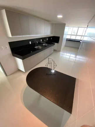 Imagem Apartamento a 190m da praia com projetados e varandas / sacadas com vista definitiva para o mar da praia de Ponta de Campina - AP2178