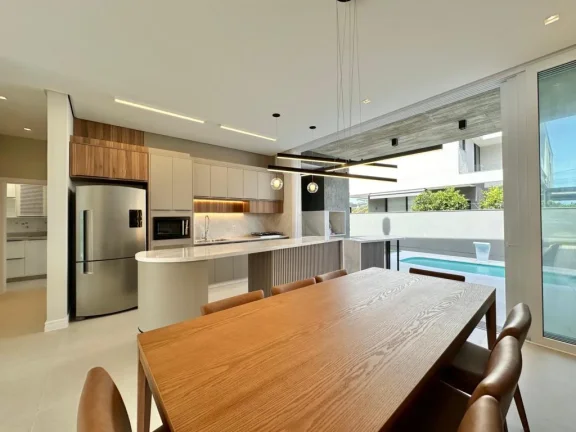 Imagem Casa em Condominio 4 Dormitórios - Bairro xangri-la
