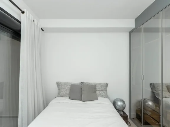 Imagem Apartamento Vila Mariana - 46M², 1 Dorm, 1 Suíte, 1 Vaga Determinada, Varanda, Academia, Piscina.