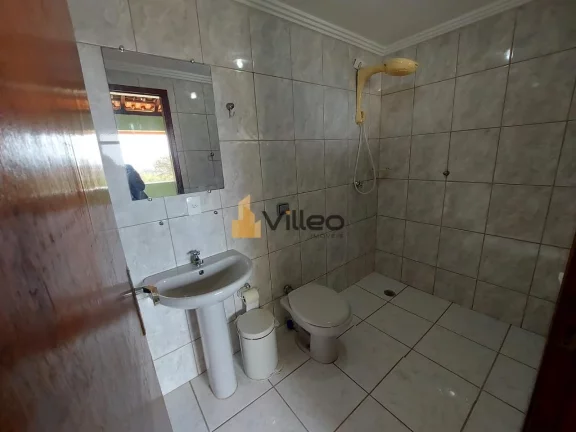 Imagem Apresentamos uma residência que une espaço, conforto e elegância no Wanel Ville II, um dos bairro...