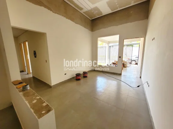 Imagem Casa nova na Zona Leste de Londrina com 98m² de área útil, 3 dormitórios (1 suíte), banheiro social, sala integrada, cozinha e 2 vagas de garagem.