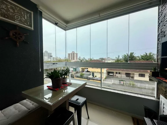 Imagem Apartamento com 2 dormitórios sendo 1 suíte e 1 vaga em Gravatá Navegantes/SC
