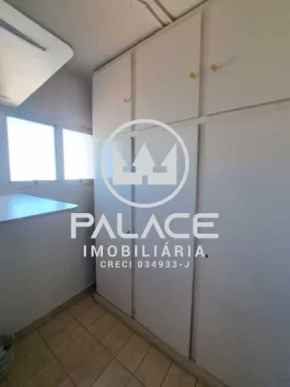 Imagem Lindo apartamento em uma localização privilegiada, próximo a supermercados, farmácias, padarias,...