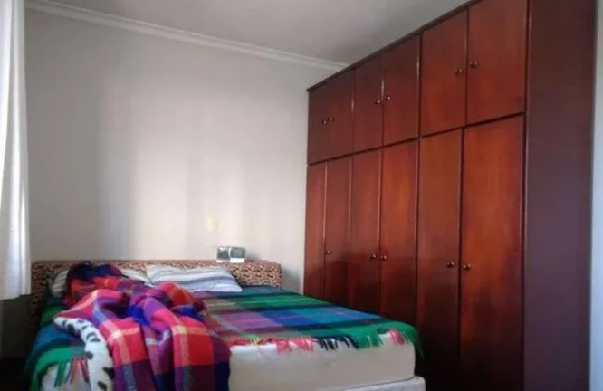 Imagem Sobrado Vila Gilda com 201m² com 3 dormitorios, 4 vagas de Garagens