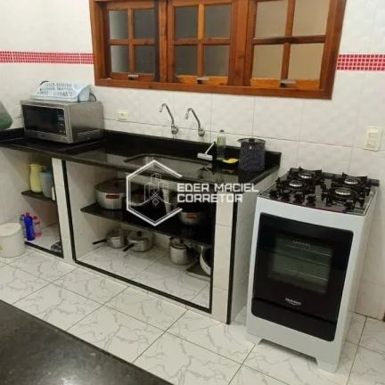 Imagem Apresentamos este belo sobrado com terreno amplo de 380m² e 159m² de área construída, ideal para...