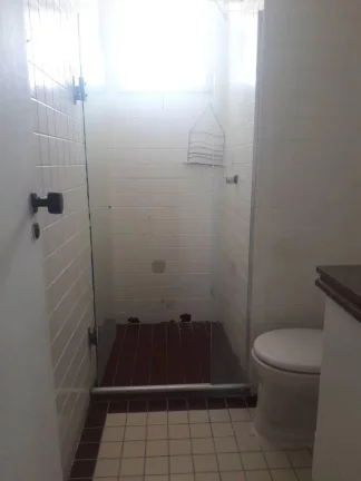 Imagem Village 3 Quartos Nascente com Vista Verde à Beira do Rio Joanes – Lazer Completo!”