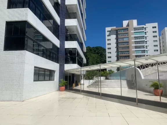 Imagem A 5ª Avenida Imóveis selecionou esse lindo 1/4 varandão incorporado, andar baixo no Barra Exclusive, ao lado da Associação Atletica R$ 550.000,00