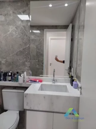 Imagem Apartamento com 2 dormitórios à venda, 55 m² por R$ 385.000,00 - Jardim Campanário - Diadema/SP