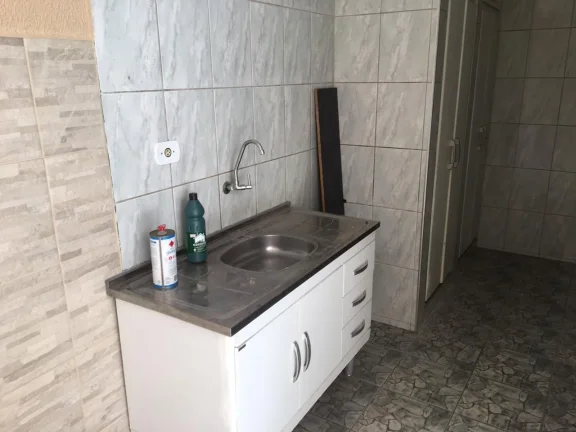 Imagem Excelente casa residencial para locação com ótima localização, 2 dormitórios com ventilador te...