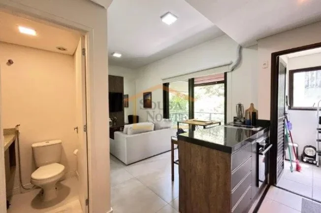 Imagem Apartamento de 49 m² no 3º andar, com 1 dormitório, sendo 1 suite, armários embutidos, cama, lav...