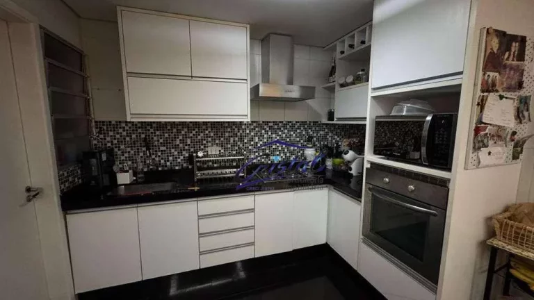 Imagem Casa com 3 quartos (1 suíte) à venda, 153 m² - Village Wimblendon - Jardim Passárgada I - Granja Viana - Cotia/SP