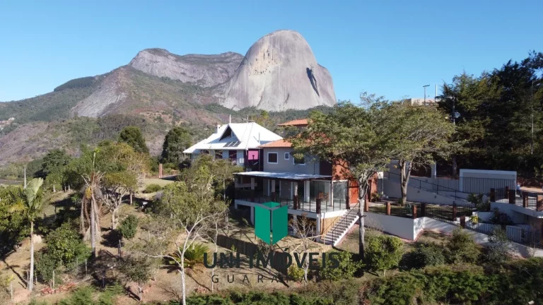 Imagem Linda Casa de 2 Pavimentos com 6 Suítes e Vista Panorâmica para a Rota do Lagarto e Pedra Azul!
