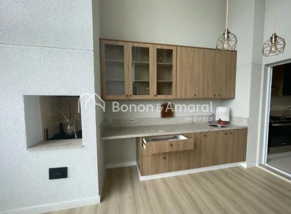 Imagem Este imóvel une elegância, funcionalidade e uma localização privilegiada com vistas deslumbrante...
