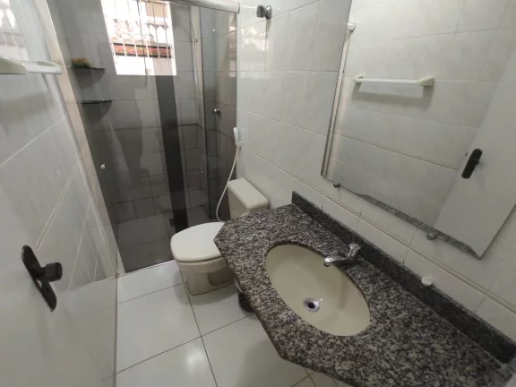 Imagem Apartamento Alto Padrão, 02 Quartos, 01 Suite, 01 Vaga de Garagem, Escada, Praia do Morro, Guarapari - ES