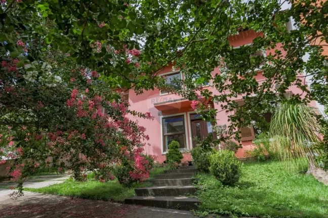 Imagem Encantadora Casa em Condomínio, Sorocaba, SP!