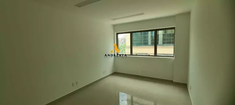 Imagem Barra da Tijuca - Av das Americas - Alugo maravilhsa sala com 20m² - R$1.200,00