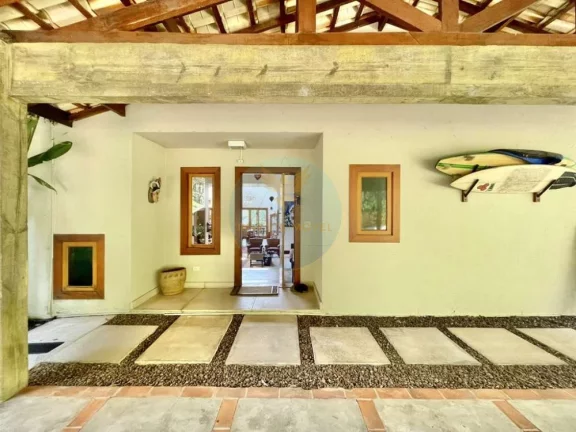 Imagem Casa em Condomínio a Venda no bairro Granja Viana - Carapicuíba, SP