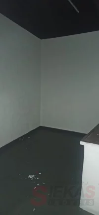 Imagem Sala Comercial para Locação na Vila Constança, São Paulo-SP: 1 Sala, 2 Banheiros, 2 Vagas, 100m² de Área.